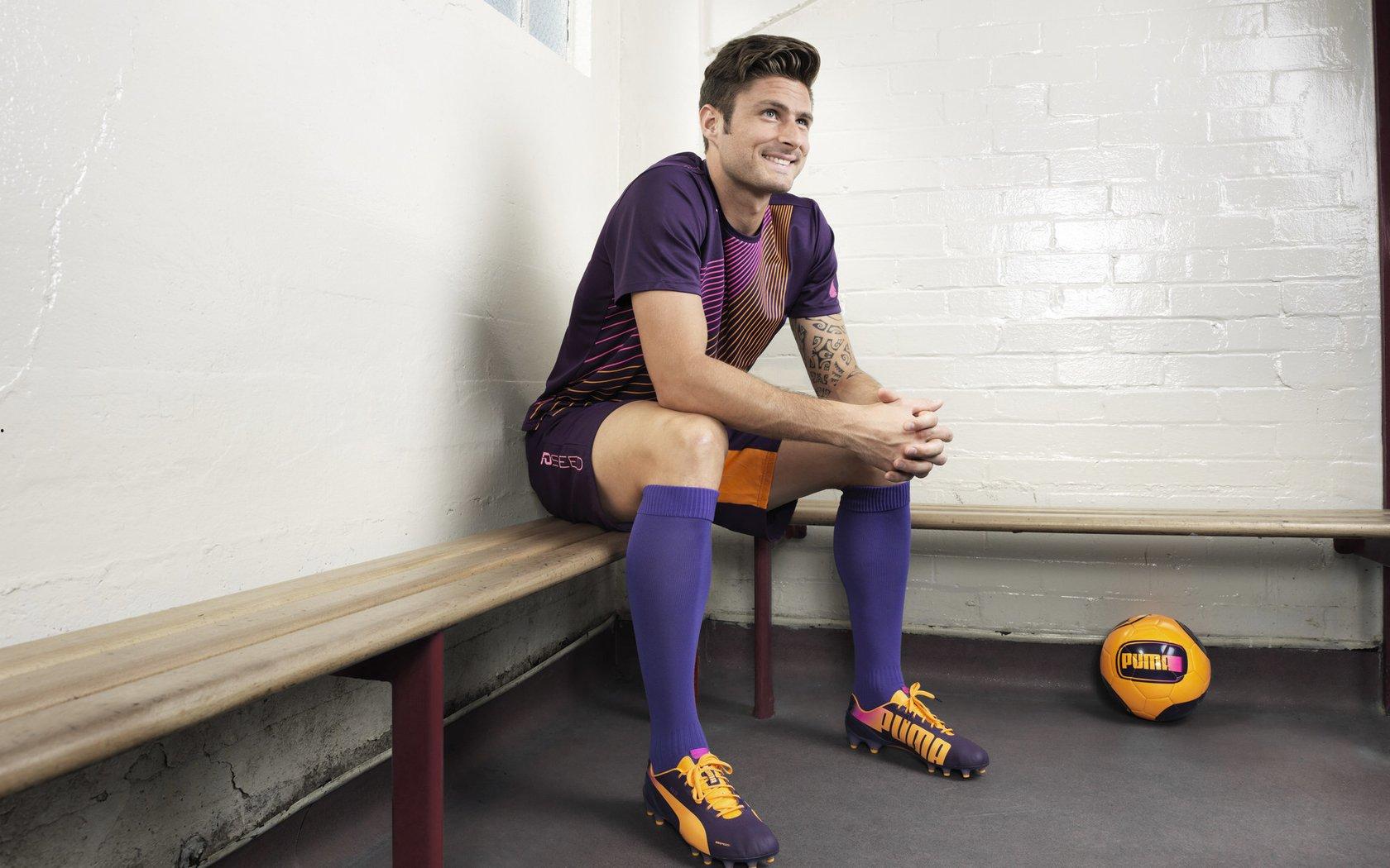 丹尼·格林建言，里夫斯显疲态需休整，或可借高尔夫调整状态